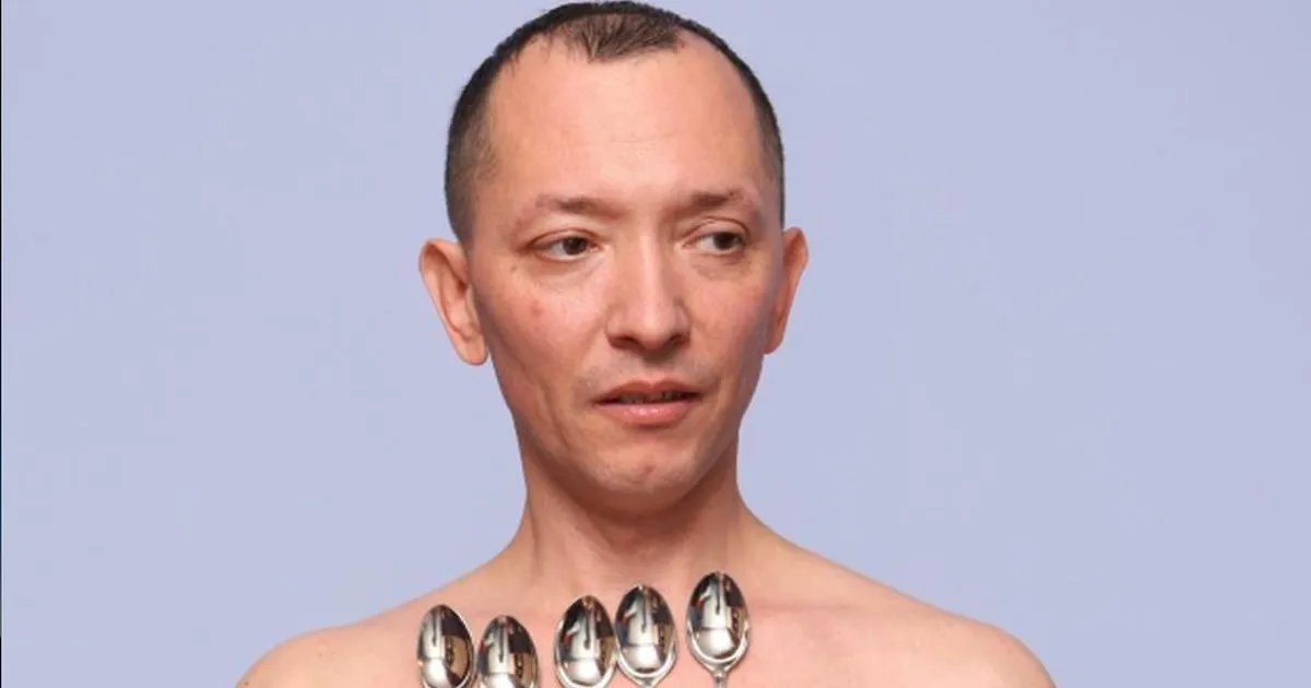 افهمها حتى لا تظلمها — غلاف