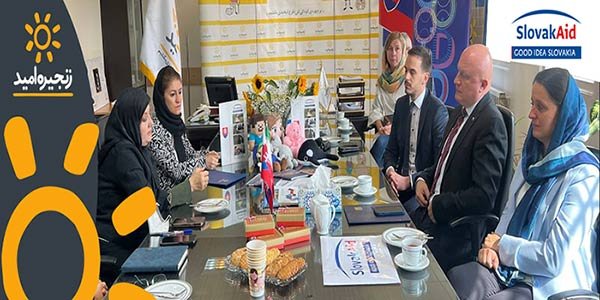 البحث العلمي والتطوير التكنولوجي وقضايا أخرة (أوراق من هنا وهناك) — غلاف