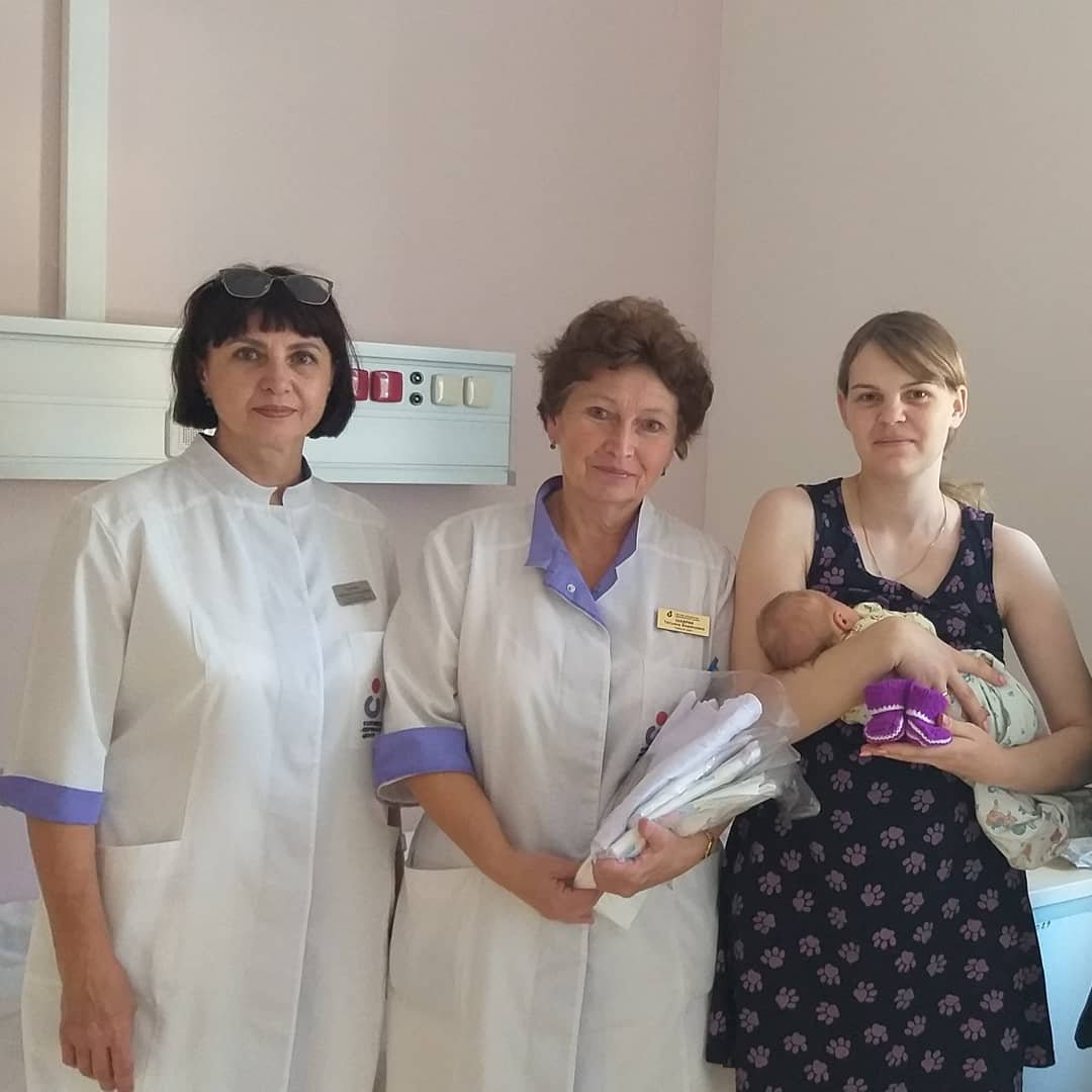 كيف تتحدث لأي أحد؟ — غلاف